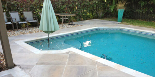 How Much Does Pool Deck Resurfacing Cost Learn The Facts Pool Deck